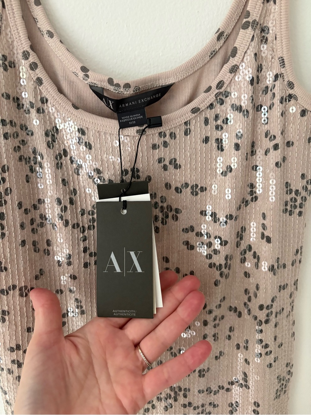 Armani Exchange NEW Neutral Beige Grey Polk Dot Sequin Tank Top Size Medium - Picture 4 of 7